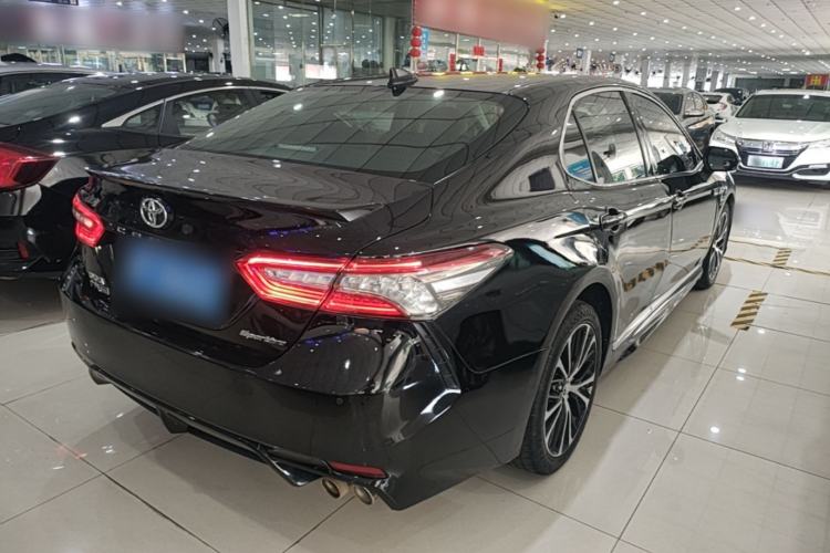 Used Toyota Camry 2018 2.0S FENGSHANG Edition Rear Right 45 Deg