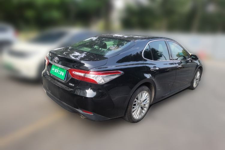 Used Toyota Camry 2018 2.5G Luxury Edition Rear Right 45 Deg
