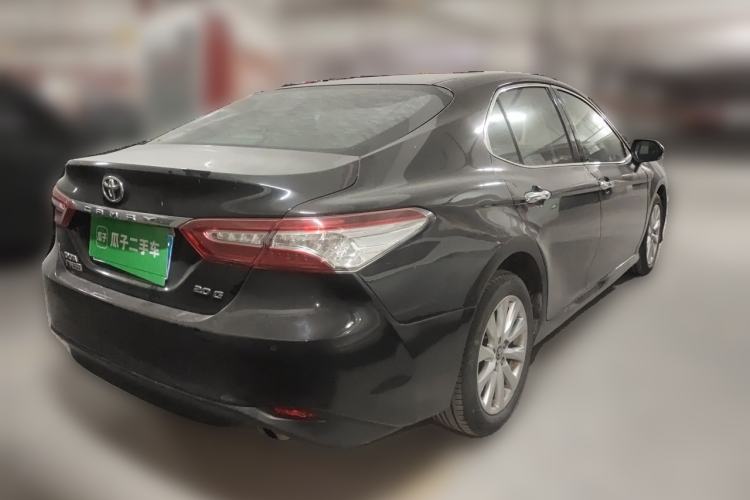 Used Toyota Camry 2018 2.0G Luxury Edition Rear Right 45 Deg
