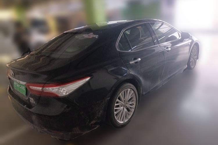 Used Toyota Camry 2018 2.5G Luxury Edition Rear Right 45 Deg