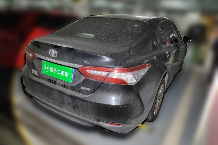 Used Toyota Camry 2018 2.0G Luxury Edition Rear Right 45 Deg