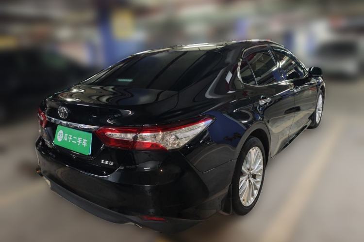 Used Toyota Camry 2018 2.5G Luxury Edition Rear Right 45 Deg