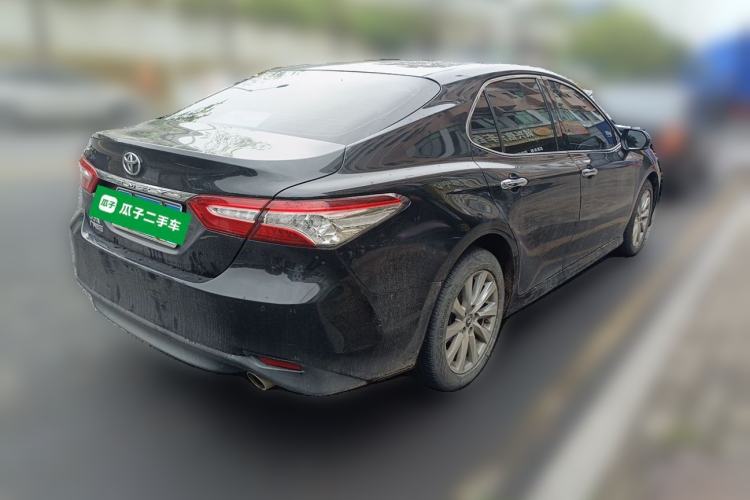 Used Toyota Camry 2018 2.0G Luxury Edition Rear Right 45 Deg