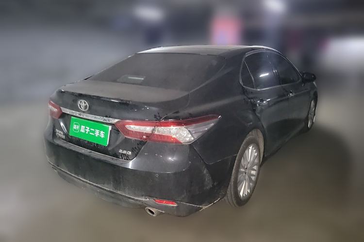 Used Toyota Camry 2018 2.5G Luxury Edition Rear Right 45 Deg