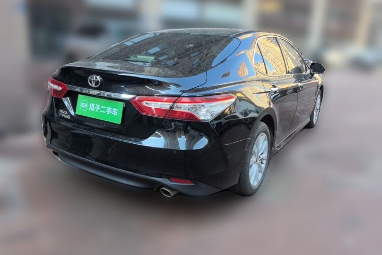 Used Toyota Camry 2018 2.0G Luxury Edition Rear Right 45 Deg
