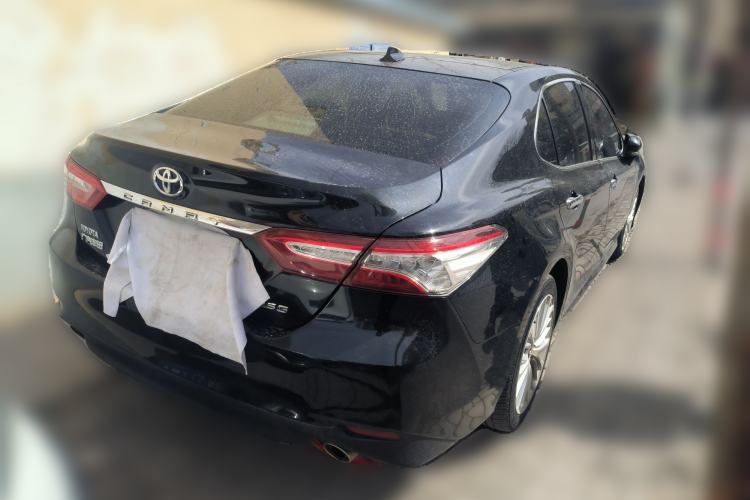Used Toyota Camry 2018 2.5G Luxury Edition Rear Right 45 Deg