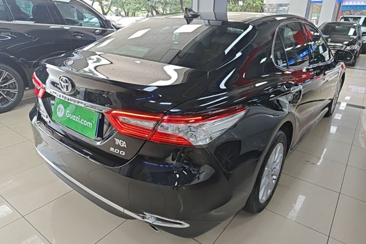 Used Toyota Camry 2018 2.0G Luxury Edition Rear Right 45 Deg