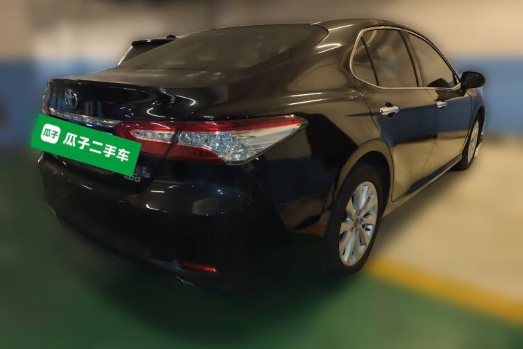 Used Toyota Camry 2018 2.0G Luxury Edition Rear Right 45 Deg