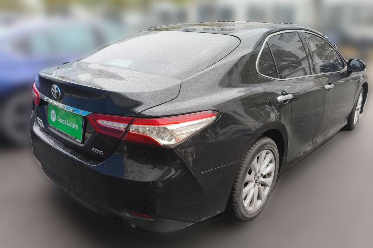 Used Toyota Camry 2018 2.0G Luxury Edition Rear Right 45 Deg