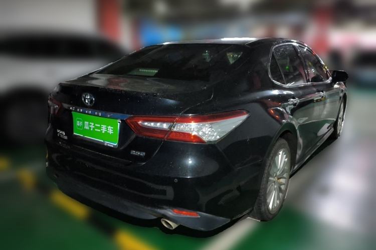 Used Toyota Camry 2018 2.5G Luxury Edition Rear Right 45 Deg
