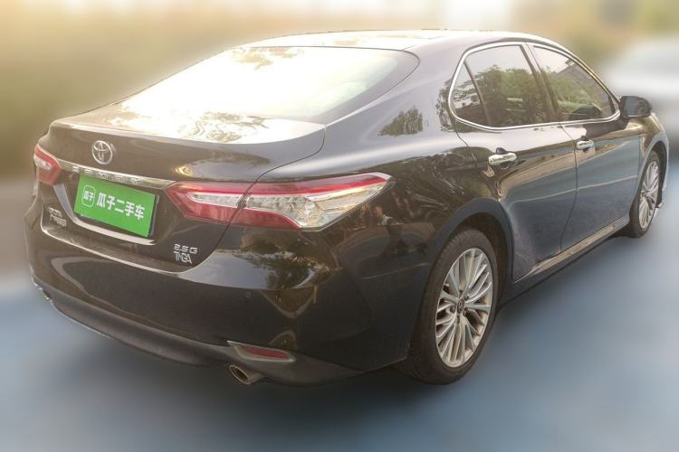 Used Toyota Camry 2018 2.5G Luxury Edition Rear Right 45 Deg