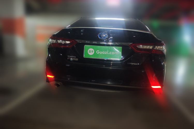 Used Toyota Camry 2018 Dual-Engine 2.5 HG Luxury Edition Rear