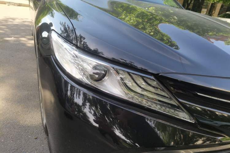 Used Toyota Camry 2018 2.5G Luxury Edition Right Front Headlight