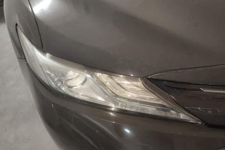 Used Toyota Camry 2018 2.0G Luxury Edition Right Front Headlight