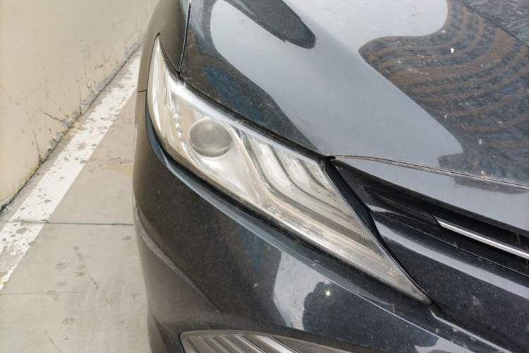Used Toyota Camry 2018 2.0G Luxury Edition Right Front Headlight