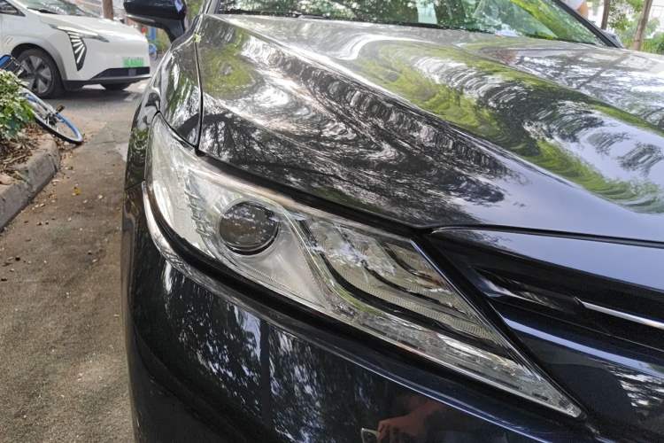 Used Toyota Camry 2018 2.5G Luxury Edition Right Front Headlight