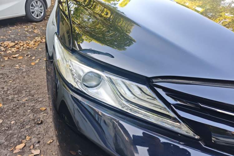 Used Toyota Camry 2018 2.5G Luxury Edition Right Front Headlight