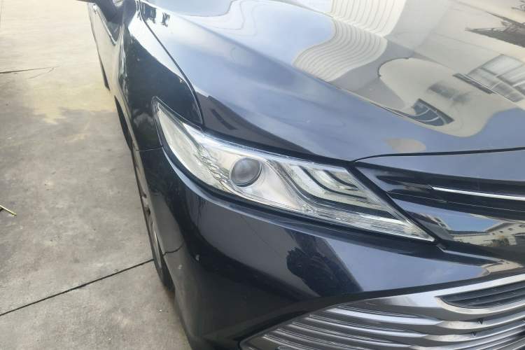 Used Toyota Camry 2018 2.0G Luxury Edition Right Front Headlight