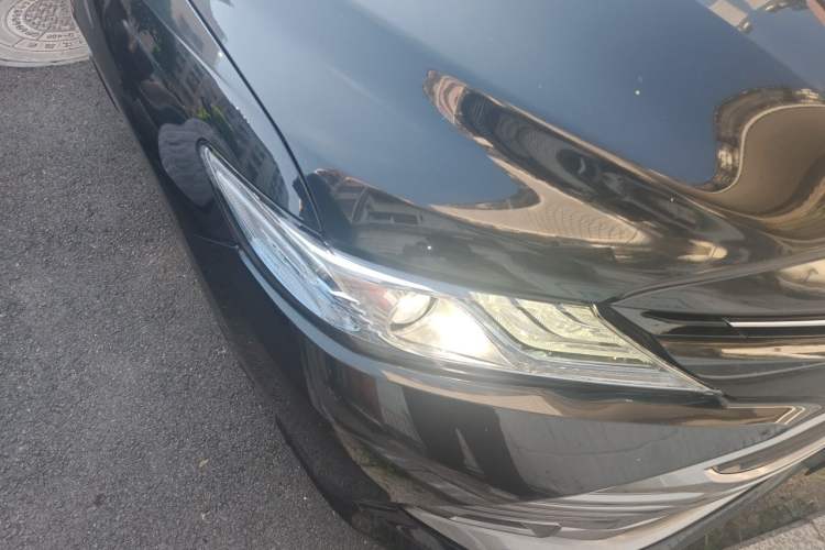 Used Toyota Camry 2018 Dual-Engine 2.5 HG Luxury Edition Right Front Headlight