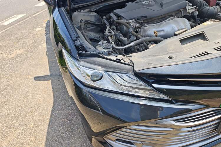 Used Toyota Camry 2018 2.0G Luxury Edition Right Front Headlight