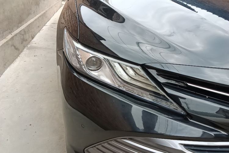 Used Toyota Camry 2018 Dual-Engine 2.5 HG Luxury Edition Right Front Headlight