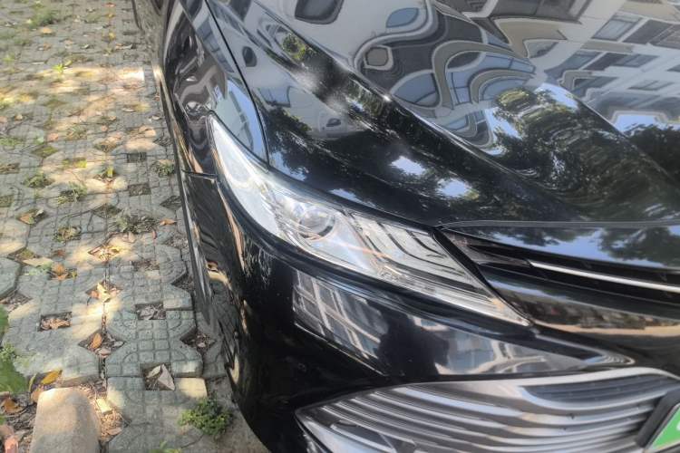 Used Toyota Camry 2018 2.0G Luxury Edition Right Front Headlight