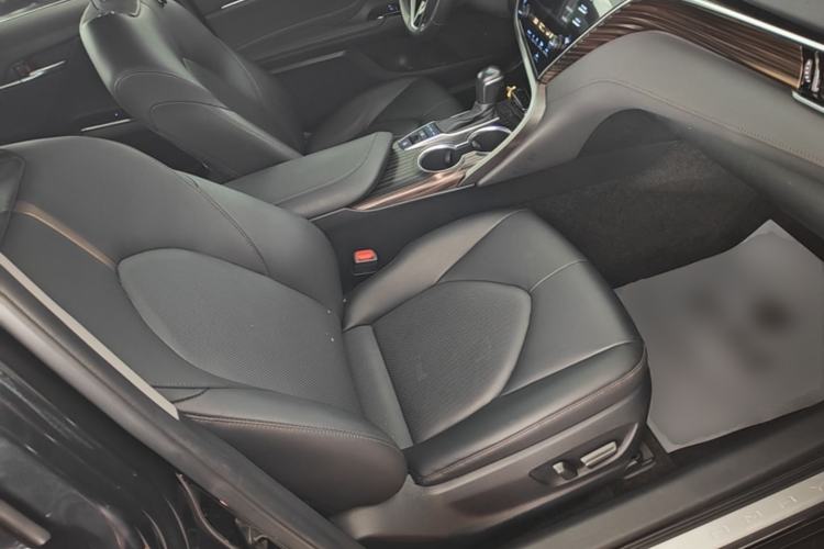 Used Toyota Camry 2018 2.5G Luxury Edition Right Front Seat