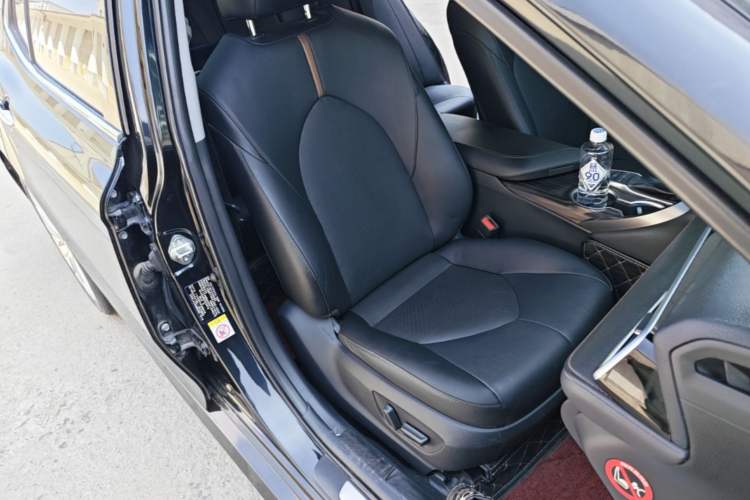 Used Toyota Camry 2018 2.5G Luxury Edition Right Front Seat