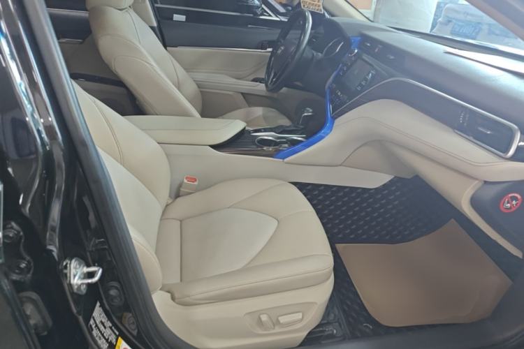 Used Toyota Camry 2018 2.0G Luxury Edition Right Front Seat