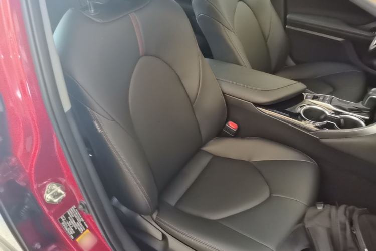 Used Toyota Camry 2018 2.0S FENGSHANG Edition Right Front Seat