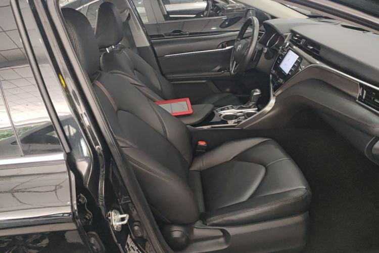 Used Toyota Camry 2018 2.0S FENGSHANG Edition Right Front Seat