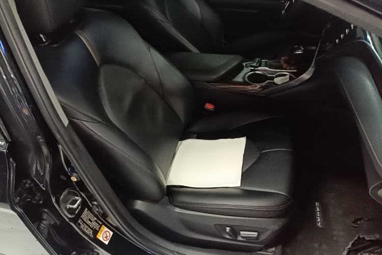 Used Toyota Camry 2018 2.5G Luxury Edition Right Front Seat
