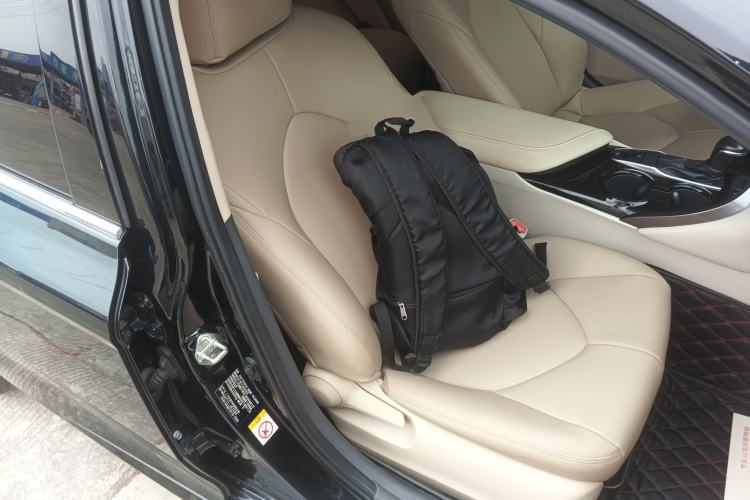 Used Toyota Camry 2018 2.0E Elite Edition Right Front Seat