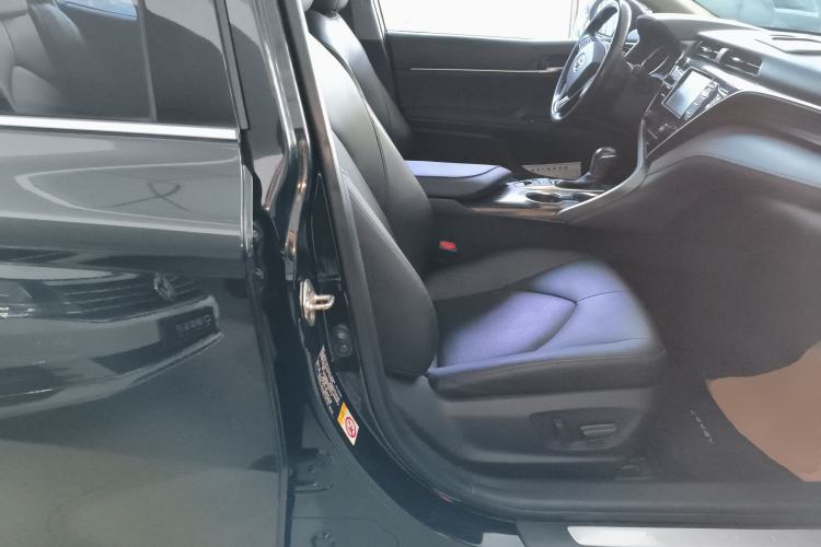 Used Toyota Camry 2018 2.0G Luxury Edition Right Front Seat