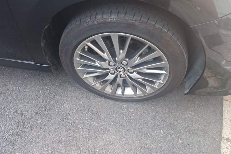 Used Toyota Camry 2018 Dual-Engine 2.5 HG Luxury Edition Right Front Wheel Hub