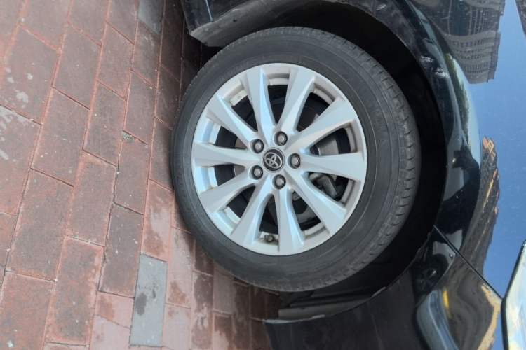 Used Toyota Camry 2018 2.0G Luxury Edition Right Front Wheel Hub