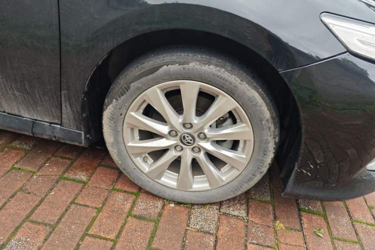 Used Toyota Camry 2018 2.0G Luxury Edition Right Front Wheel Hub