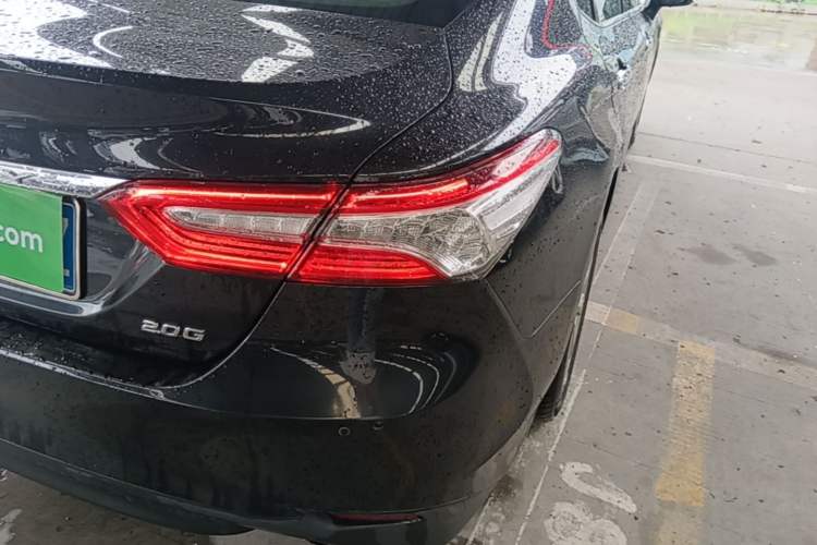 Used Toyota Camry 2018 2.0G Luxury Edition Right Rear Taillight