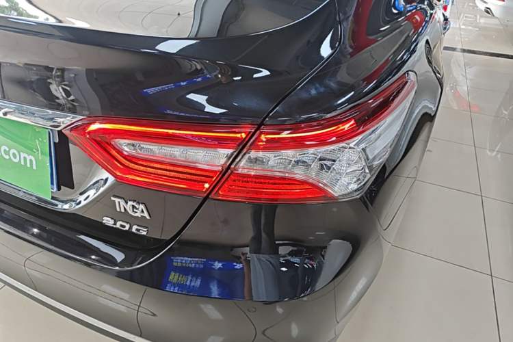 Used Toyota Camry 2018 2.0G Luxury Edition Right Rear Taillight
