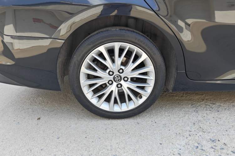 Used Toyota Camry 2018 2.5G Luxury Edition Right Rear Wheel Hub