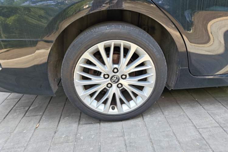 Used Toyota Camry 2018 2.5G Luxury Edition Right Rear Wheel Hub