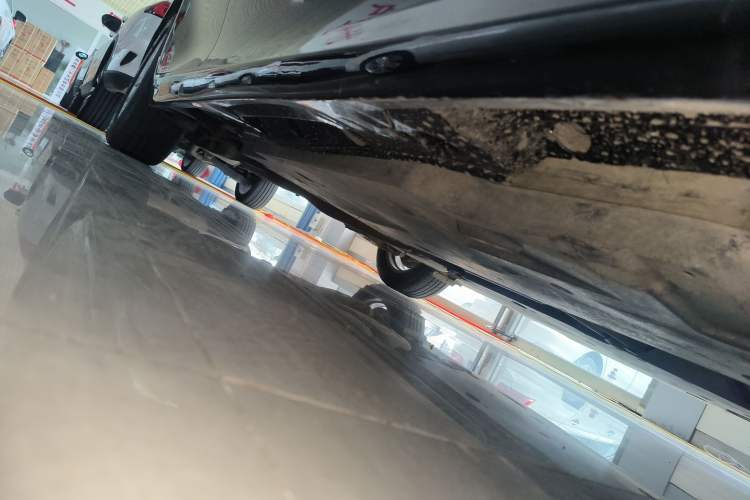 Used Toyota Camry 2018 2.0E Elite Edition Right Side Sill