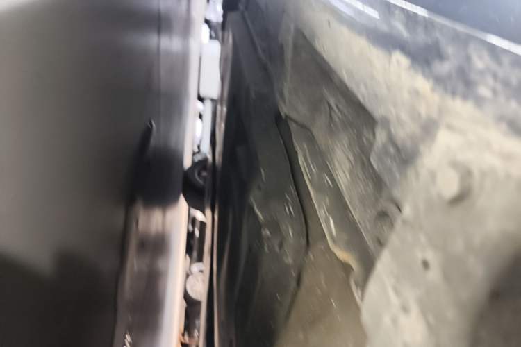 Used Toyota Camry 2018 2.0G Luxury Edition Right Side Sill