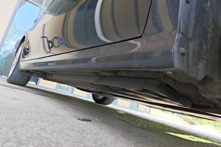 Used Toyota Camry 2018 2.5G Luxury Edition Right Side Sill