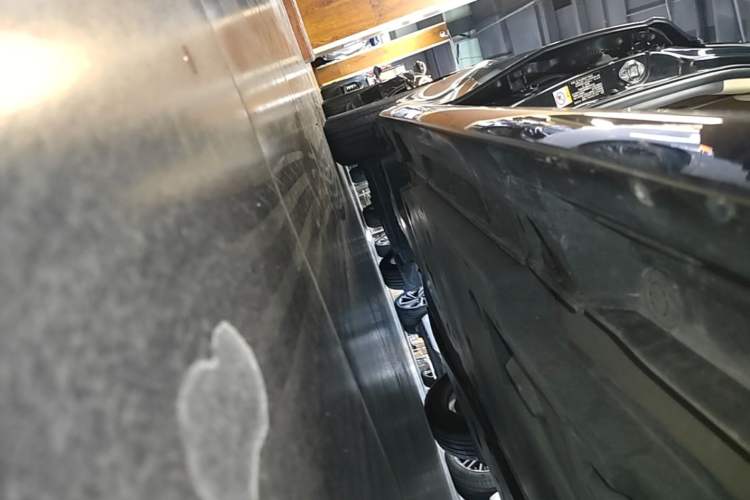 Used Toyota Camry 2018 2.0E Leading Edition Right Side Sill