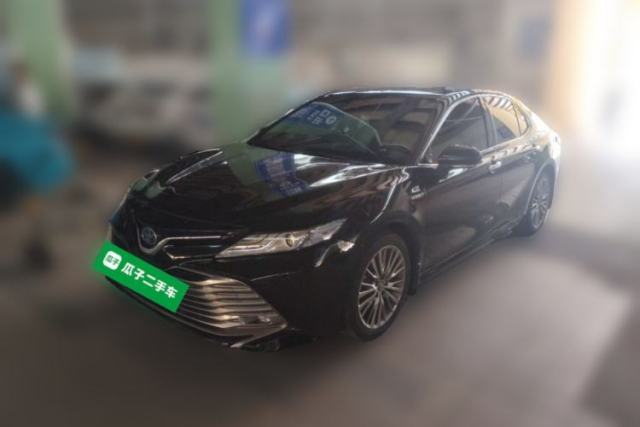 Ojetý Toyota Camry 2018 Dual-Engine 2.5 HG Luxury Edition