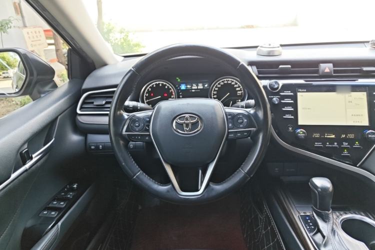 Used Toyota Camry 2018 2.5G Luxury Edition Steering Wheel