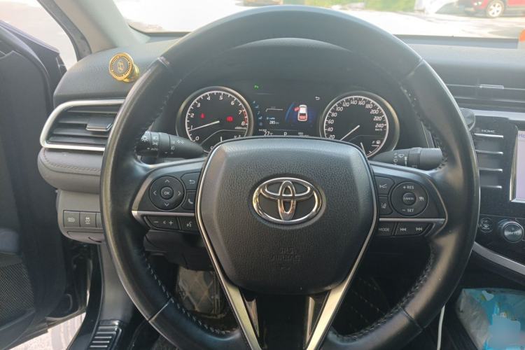 Used Toyota Camry 2018 2.0G Luxury Edition Steering Wheel