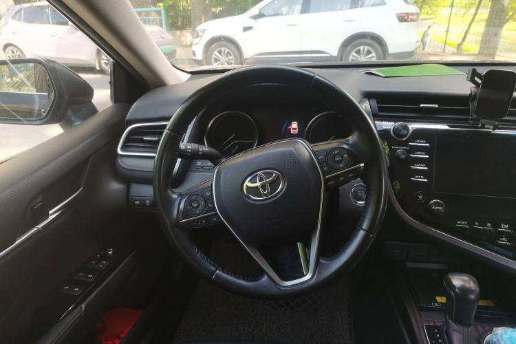 Used Toyota Camry 2018 2.5G Luxury Edition Steering Wheel