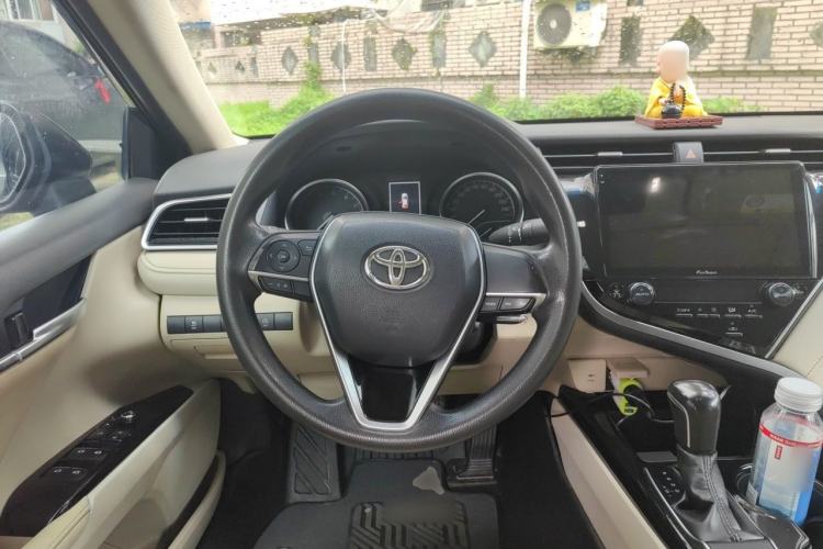 Used Toyota Camry 2018 2.0E Elite Edition Steering Wheel